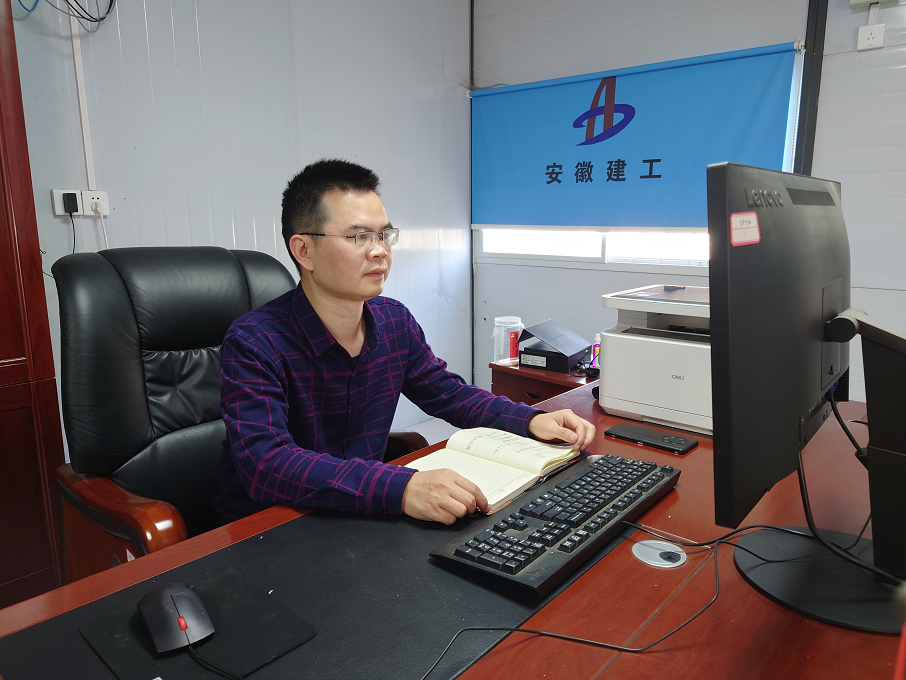 基層職工熱議黨的二十大系列報道（五） ：攻堅克難、奮勇前行，向公司交出一份份高質量答卷！